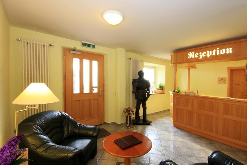 Hotel Trasen Waldkraiburg Ngoại thất bức ảnh